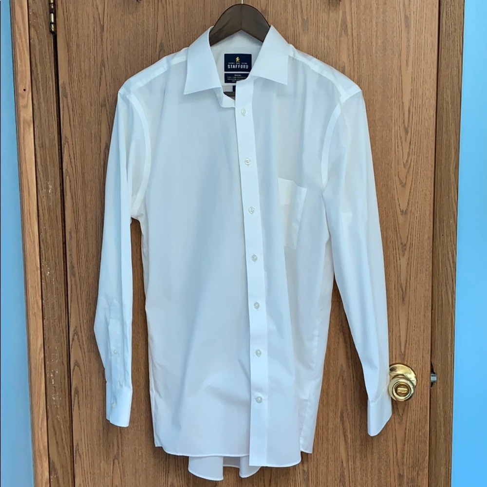 NWOT White long-sleeve dress shirt with pocket